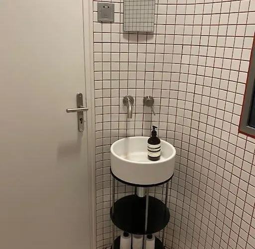 Victoria - Centre De *